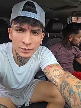 Snapshot of christangel_96_ chatting on 11/16/25, 06:02 christangel 96 online show from 11/16/25, 06:02