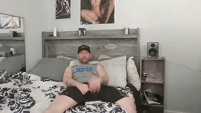 Snapshot of Edward_LongCock chatting on 12/22/24, 03:11 Edward LongCock online show from 12/22/24, 03:11