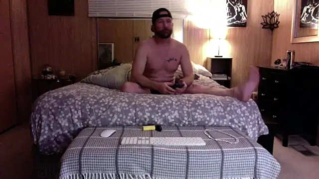 Snapshot of Edward_LongCock chatting on 01/07/26, 07:00 Edward LongCock online show from 01/07/26, 07:00