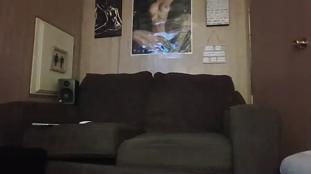 Snapshot of Edward_LongCock chatting on 03/26/26, 03:01 Edward LongCock online show from 03/26/26, 03:01