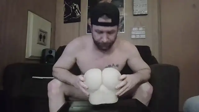 Snapshot of Edward_LongCock chatting on 04/02/26, 04:21 Edward LongCock online show from 04/02/26, 04:21