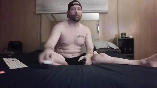 Snapshot of Edward_LongCock chatting on 05/02/26, 03:22 Edward LongCock online show from 05/02/26, 03:22