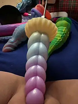 Snapshot of luisa1 chatting on 03/01/25, 07:26 luisa1 online show from 03/01/25, 07:26