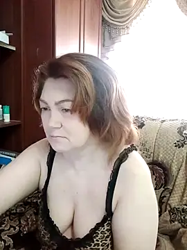 Madame-Butterfly online show from 03/13/25, 02:27