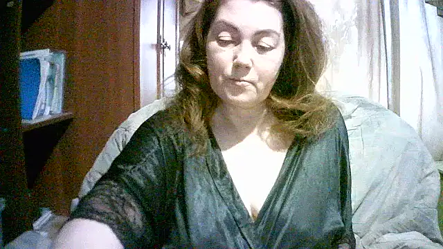 Madame-Butterfly online show from 11/24/25, 05:18