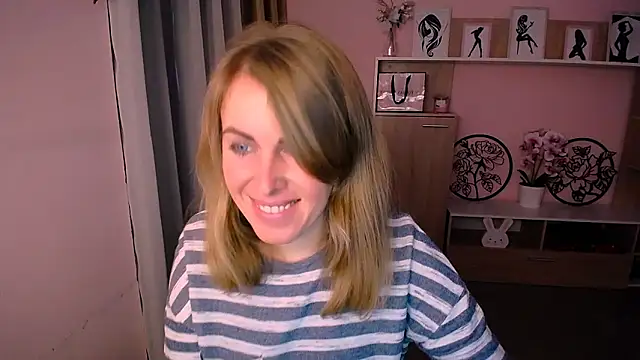 Snapshot of Hot_Milady chatting on 01/09/25, 08:24 Hot Milady online show from 01/09/25, 08:24