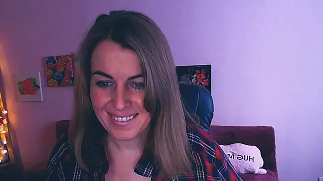 Snapshot of Hot_Milady chatting on 02/05/25, 07:39 Hot Milady online show from 02/05/25, 07:39