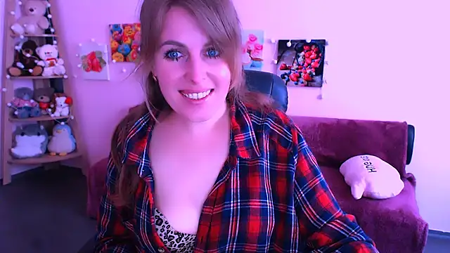 Snapshot of Hot_Milady chatting on 04/27/26, 07:39 Hot Milady online show from 04/27/26, 07:39