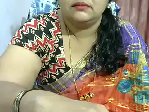 Snapshot of Naughty_Nityaa chatting on 01/23/25, 10:32 Naughty Nityaa online show from 01/23/25, 10:32
