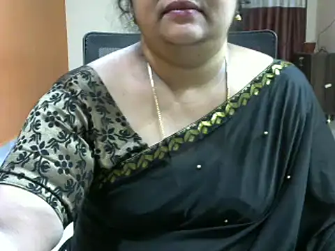 Snapshot of Naughty_Nityaa chatting on 02/09/25, 10:43 Naughty Nityaa online show from 02/09/25, 10:43