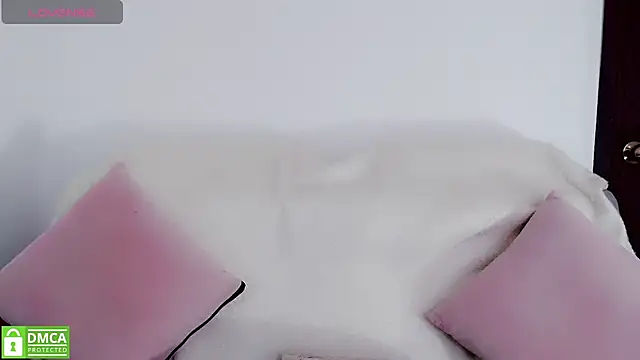 Snapshot of mariana_katto chatting on 12/22/24, 04:06 mariana katto online show from 12/22/24, 04:06