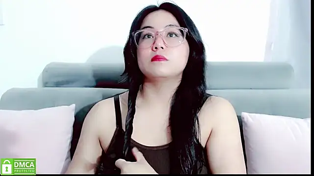 mariana katto online show from 04/13/26, 06:24