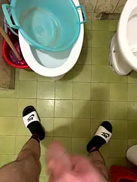 Snapshot of Miky_21 chatting on 09/13/25, 04:12 Miky 21 online show from 09/13/25, 04:12