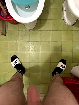 Snapshot of Miky_21 chatting on 09/17/25, 05:20 Miky 21 online show from 09/17/25, 05:20