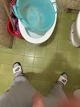 Snapshot of Miky_21 chatting on 09/29/25, 12:16 Miky 21 online show from 09/29/25, 12:16