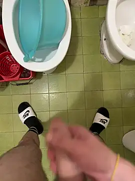 Snapshot of Miky_21 chatting on 10/29/25, 02:25 Miky 21 online show from 10/29/25, 02:25