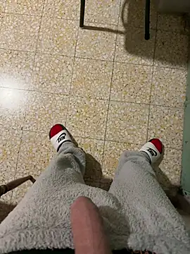 Snapshot of Miky_21 chatting on 03/13/26, 05:41 Miky 21 online show from 03/13/26, 05:41