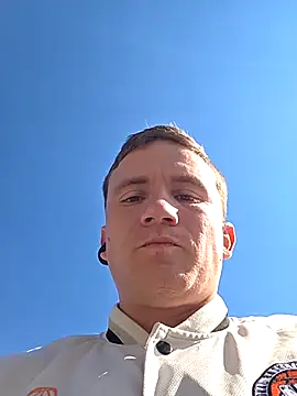 monitobuenchorro online show from 09/16/25, 04:52