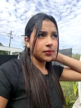 Snapshot of Mariangel_11 chatting on 09/19/25, 02:07 Mariangel 11 online show from 09/19/25, 02:07