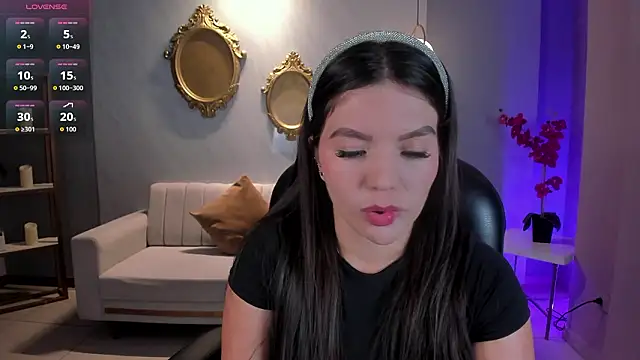 ValeriaRoldanX online show from 02/04/26, 11:49