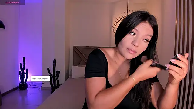 ValeriaRoldanX online show from 05/10/26, 11:15