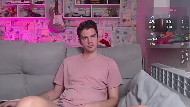 Mike Burn online show from 01/04/25, 01:21