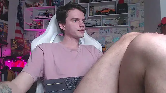 Mike Burn online show from 03/04/25, 02:10