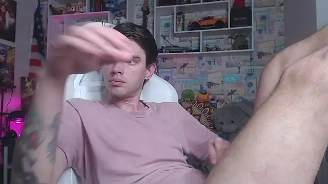 Mike Burn online show from 03/04/25, 05:13