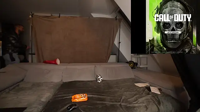 MacTroy online show from 12/15/24, 05:31