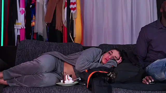 MacTroy online show from 02/22/25, 08:31