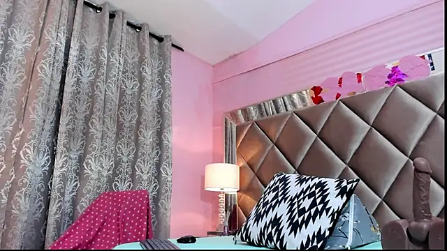 giselle ocampo online show from 04/10/26, 02:33