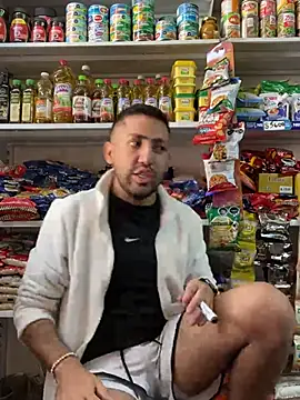 JuanZapata33 online show from 02/20/26, 08:53