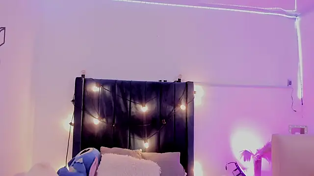 CamiloDoumit online show from 02/08/25, 04:47