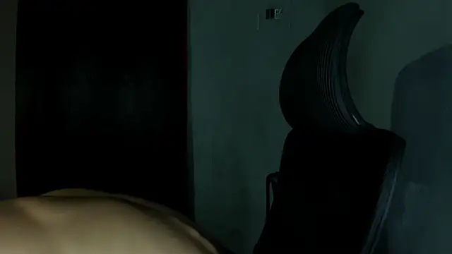 Snapshot of Travistanner_28 chatting on 04/11/26, 07:45 Travistanner 28 online show from 04/11/26, 07:45