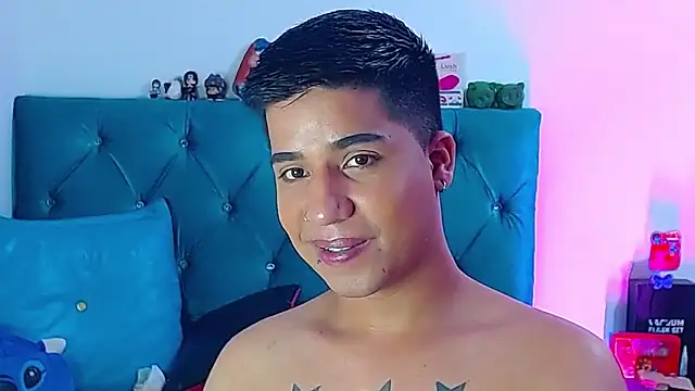 Snapshot of Randy_horny chatting on 02/26/25, 07:31 Randy horny online show from 02/26/25, 07:31