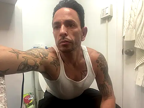 Snapshot of Gman143187 chatting on 10/08/25, 06:55 Gman143187 online show from 10/08/25, 06:55