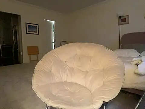 Snapshot of Gman143187 chatting on 10/09/25, 02:26 Gman143187 online show from 10/09/25, 02:26