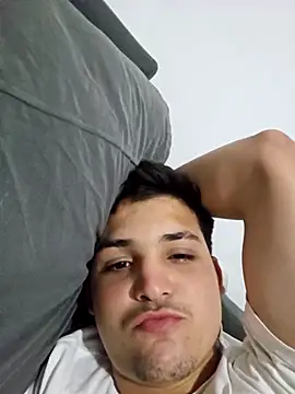 Snapshot of VibratedPoaching chatting on 11/26/25, 05:08 VibratedPoaching online show from 11/26/25, 05:08