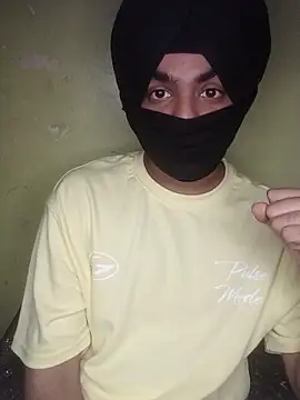 Snapshot of weeif chatting on 10/26/25, 04:57 weeif online show from 10/26/25, 04:57