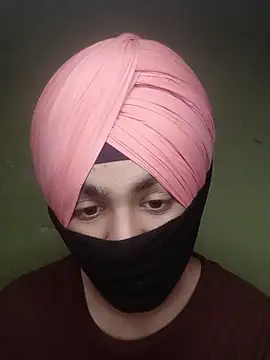 Snapshot of weeif chatting on 10/30/25, 07:36 weeif online show from 10/30/25, 07:36