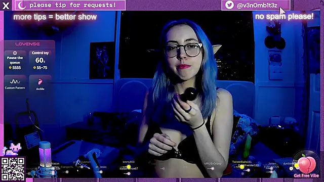 Snapshot of v3n0mb1t3z chatting on 01/15/25, 07:59 v3n0mb1t3z online show from 01/15/25, 07:59