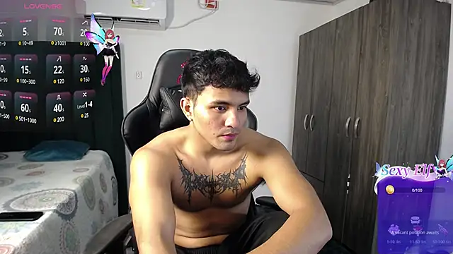 Snapshot of man_dur07 chatting on 12/30/24, 10:01 man dur07 online show from 12/30/24, 10:01