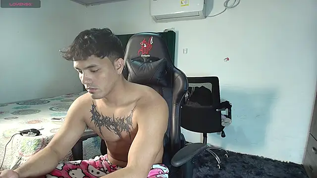 Snapshot of man_dur07 chatting on 01/08/25, 11:41 man dur07 online show from 01/08/25, 11:41