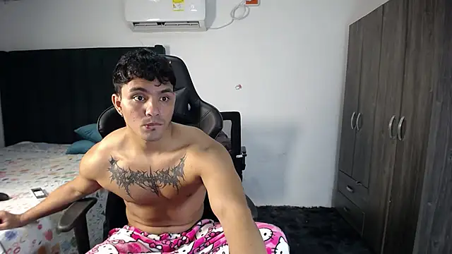 Snapshot of man_dur07 chatting on 01/24/25, 06:25 man dur07 online show from 01/24/25, 06:25