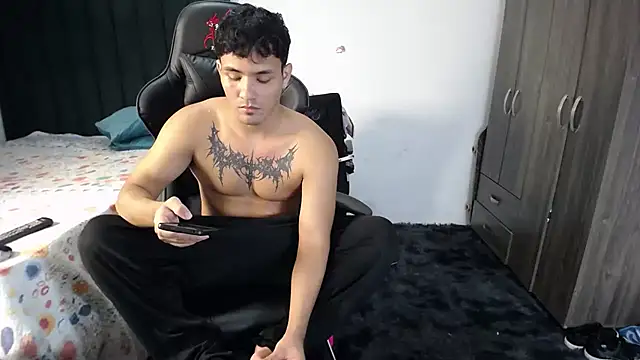 Snapshot of man_dur07 chatting on 01/29/25, 11:56 man dur07 online show from 01/29/25, 11:56