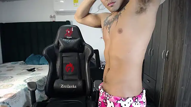 Snapshot of man_dur07 chatting on 02/02/25, 06:31 man dur07 online show from 02/02/25, 06:31