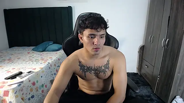 Snapshot of man_dur07 chatting on 02/14/25, 04:20 man dur07 online show from 02/14/25, 04:20