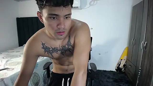 Snapshot of man_dur07 chatting on 03/22/25, 09:53 man dur07 online show from 03/22/25, 09:53