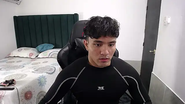 Snapshot of man_dur07 chatting on 09/12/25, 07:36 man dur07 online show from 09/12/25, 07:36