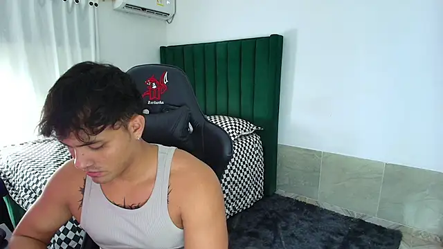 man dur07 online show from 02/05/26, 06:29